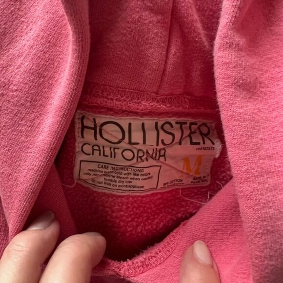 Hollister pink hoodie. Size M - Picture 4 of 5